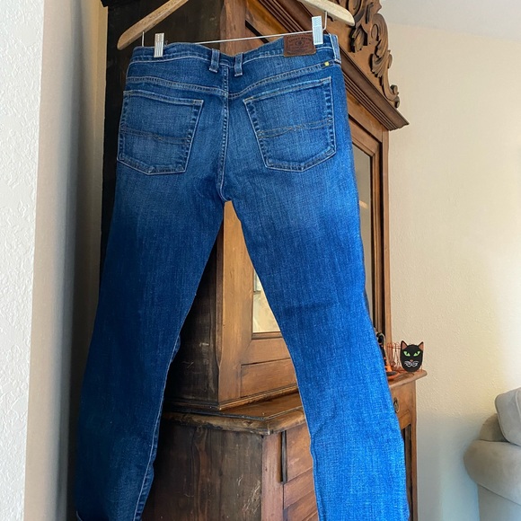 Lucky Brand Crop Leg Boyfriend Jeans - Picture 6 of 9